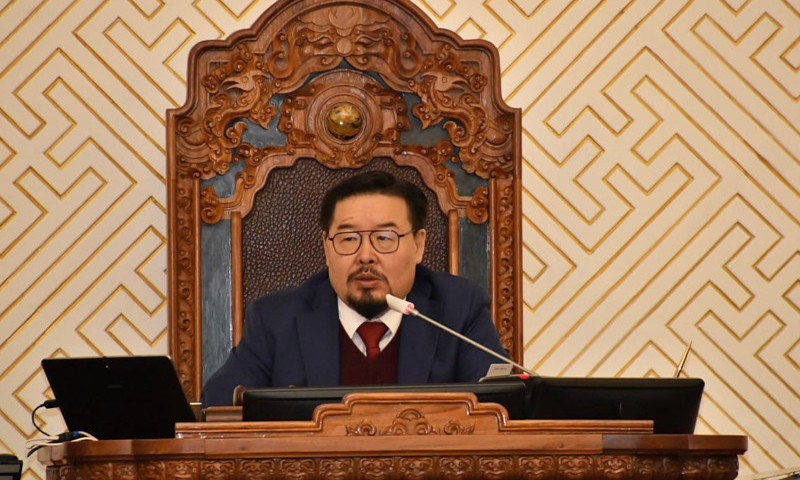 Монгол Улсын Хүний эрхийн Үндэсний Комиссын даргыг чөлөөлөв